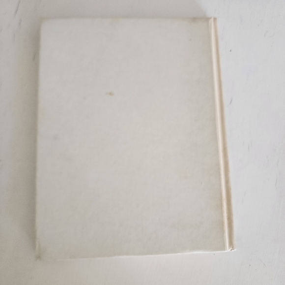 Vintage Disney Wonderful World Of Knowledge 1981 Year Book. - Picture 3 of 3